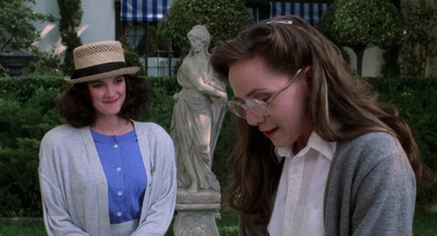 1988_-_Heathers_mp43863.jpg