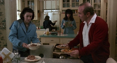 1990_-_Mermaids_mp42640.jpg