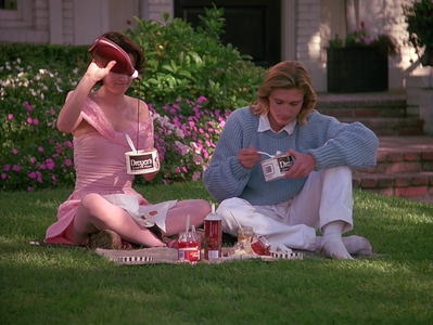1990_-_Welcome_Home_Roxy_Carmichael_mp45436.jpg