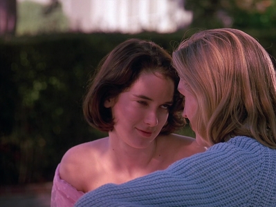 1990_-_Welcome_Home_Roxy_Carmichael_mp45475.jpg