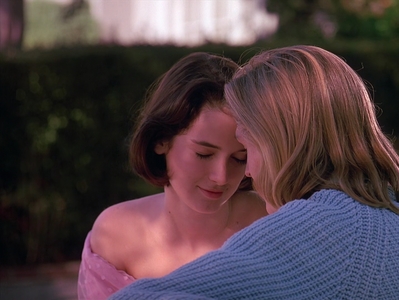 1990_-_Welcome_Home_Roxy_Carmichael_mp45476.jpg