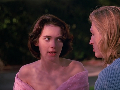 1990_-_Welcome_Home_Roxy_Carmichael_mp45513.jpg
