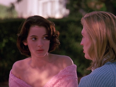1990_-_Welcome_Home_Roxy_Carmichael_mp45517.jpg