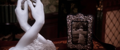 1993_-_The_Age_Of_Innocence_mp47406.jpg