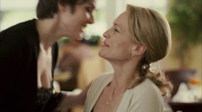 2009_-_The_Private_Lives_Of_Pippa_Lee_mp42198.jpg