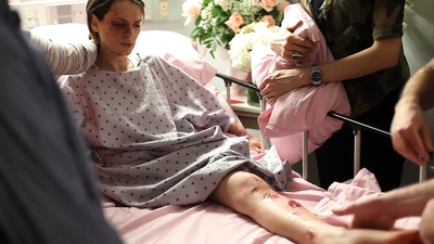 2010_-_Black_Swan_-_Making_of_a_MASTERPIECE_mp46474.jpg