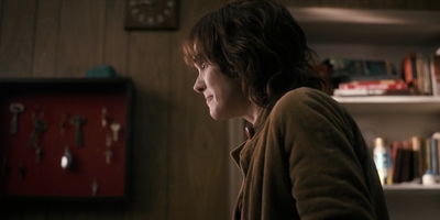Stranger_Things_S01E01_mp41028.jpg