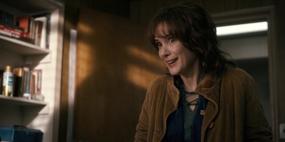 Stranger_Things_S01E01_mp41062.jpg