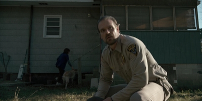 Stranger_Things_S01E01_mp41947.jpg