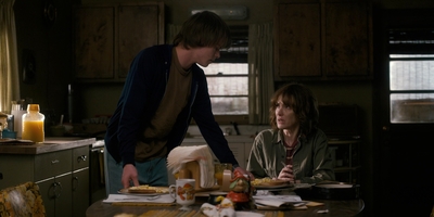 Stranger_Things_S01E02_mp43134.jpg