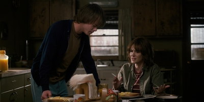 Stranger_Things_S01E02_mp43144.jpg