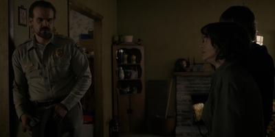 Stranger_Things_S01E02_mp43200.jpg