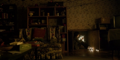 Stranger_Things_S01E03_mp48374.jpg