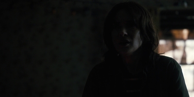Stranger_Things_S01E03_mp48682.jpg