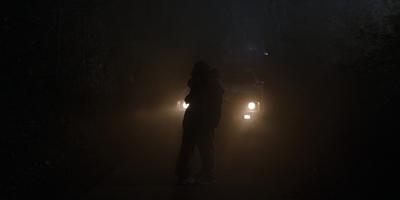 Stranger_Things_S01E03_mp48907.jpg