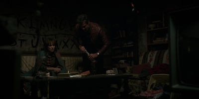 Stranger_Things_S01E05_mp42960.jpg