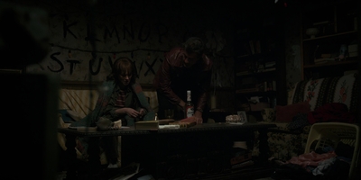 Stranger_Things_S01E05_mp42964.jpg