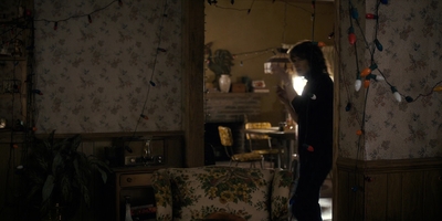 Stranger_Things_S01E05_mp44145.jpg