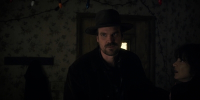 Stranger_Things_S01E05_mp45064.jpg