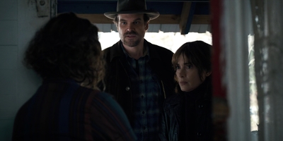 Stranger_Things_S01E06_mp41271.jpg