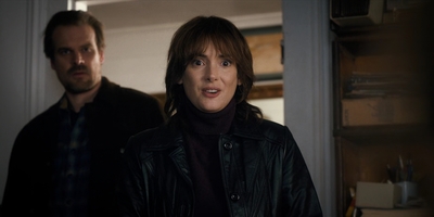 Stranger_Things_S01E06_mp41308.jpg