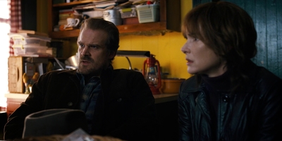 Stranger_Things_S01E06_mp41475.jpg