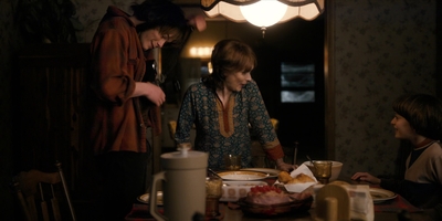 Stranger_Things_S01E08_mp47994.jpg