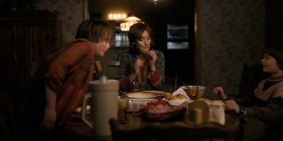 Stranger_Things_S01E08_mp47996.jpg