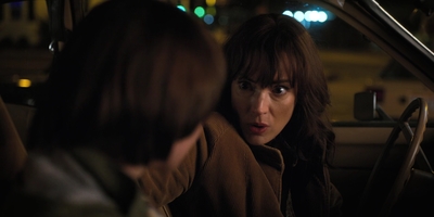 Stranger_Things_S02E01_mp40384.jpg