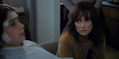 Stranger_Things_S02E01_mp41525.jpg