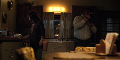 Stranger_Things_S02E01_mp42227.jpg