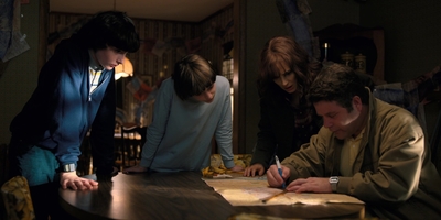 Stranger_Things_S02E05_mp44572.jpg
