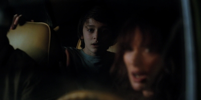 Stranger_Things_S02E05_mp45585.jpg