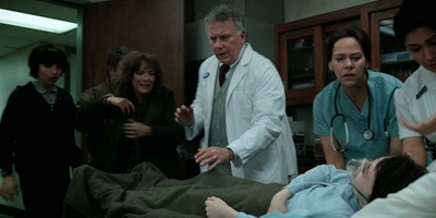 Stranger_Things_S02E06_mp45857.jpg