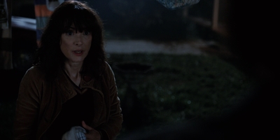 Stranger_Things_S02E08_mp42205.jpg