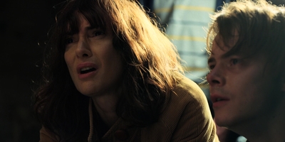 Stranger_Things_S02E08_mp42602.jpg