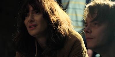 Stranger_Things_S02E08_mp42603.jpg
