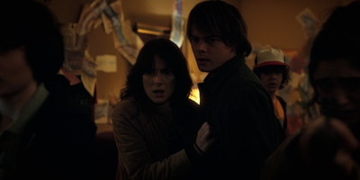 Stranger_Things_S02E08_mp42868.jpg