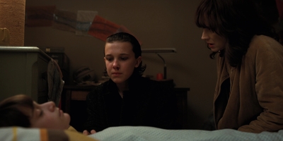 Stranger_Things_S02E09_mp43158.jpg