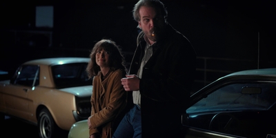 Stranger_Things_S02E09_mp46252.jpg