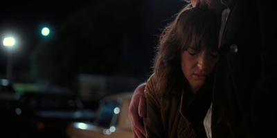 Stranger_Things_S02E09_mp46289.jpg