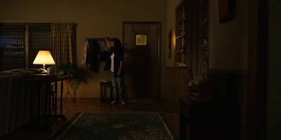 Stranger_Things_S03E01_mp42096.jpg