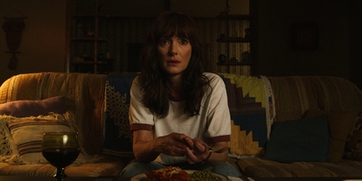 Stranger_Things_S03E01_mp42125.jpg
