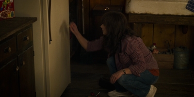 Stranger_Things_S03E03_mp46185.jpg
