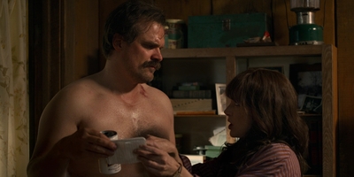 Stranger_Things_S03E04_mp40422.jpg