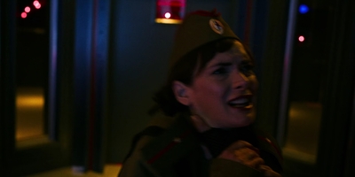 Stranger_Things_S03E08_mp48713.jpg