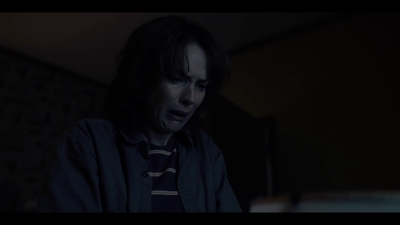 2016_-_Stranger_Things_Season_1_Featurette_01_mp48474.jpg