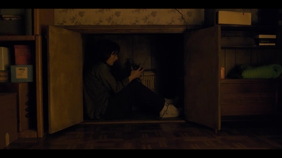 2016_-_Stranger_Things_Season_1_Featurette_02_mp48953.jpg