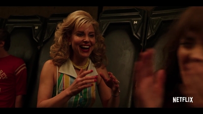 2019_-_Stranger_Things_Season_3_Bloopers_mp49725.jpg
