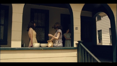 2020_-_The_Plot_Against_America_S01E01_mkv0148.jpg